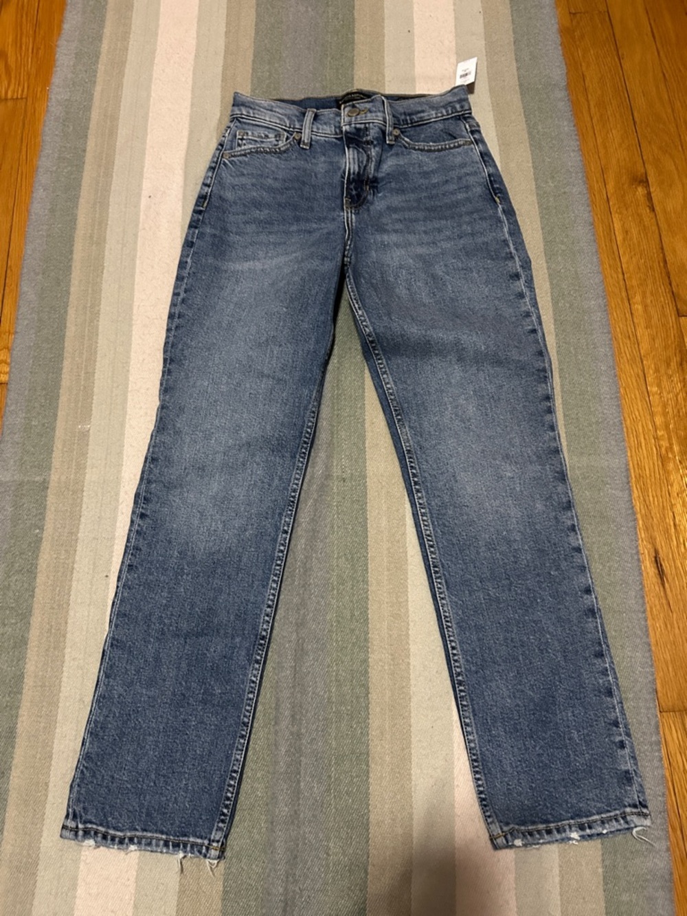 Banana Republic High Rise Straight-Leg Jeans in Medium Blue Wash- Petite 26- New